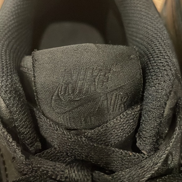 Nike Air Forces Black - Picture 4 of 5